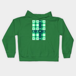 St patricks irish plaid shamrock pattern, pattern green background Kids Hoodie